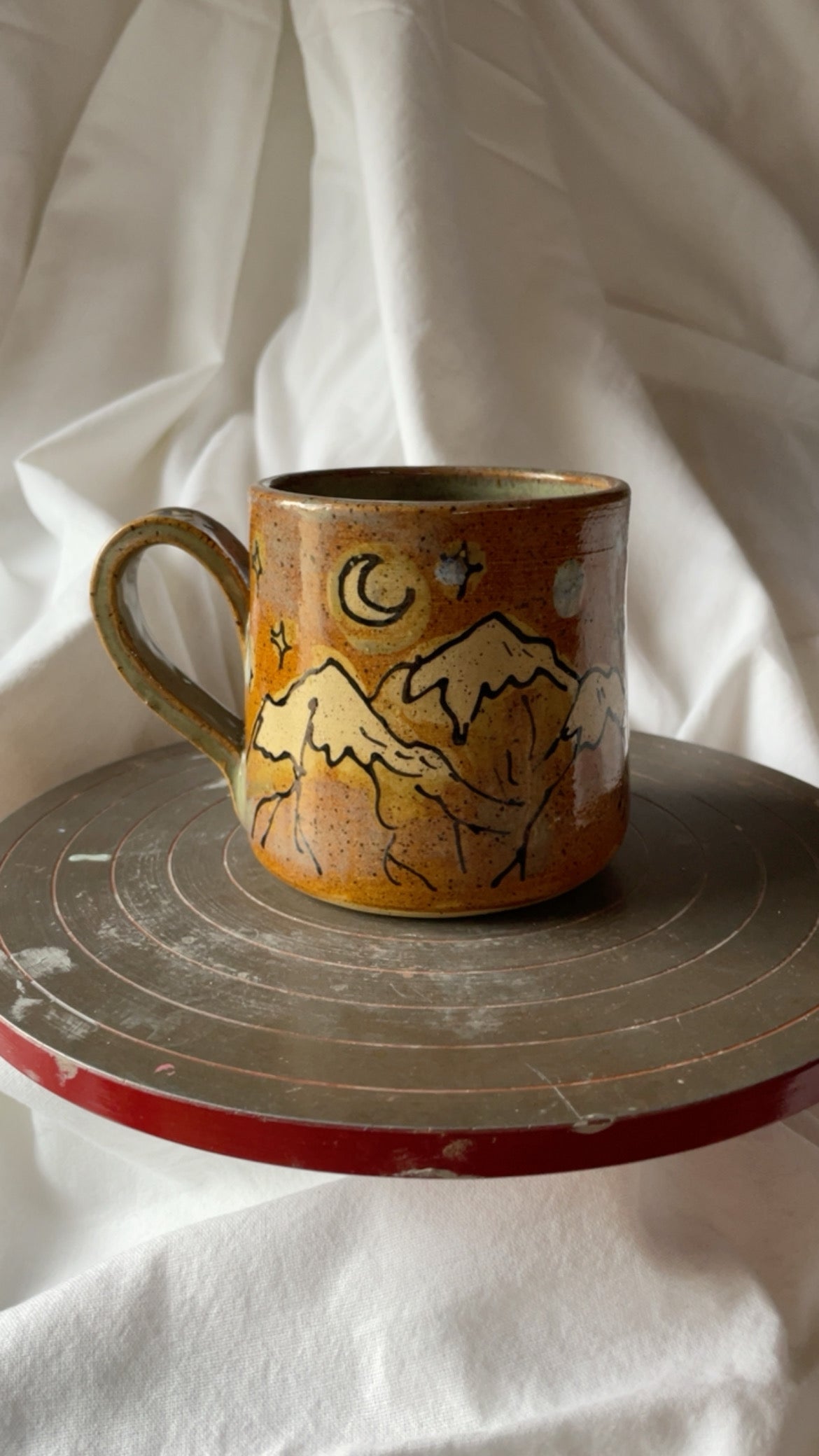 Dragon & Mountains Tea mug