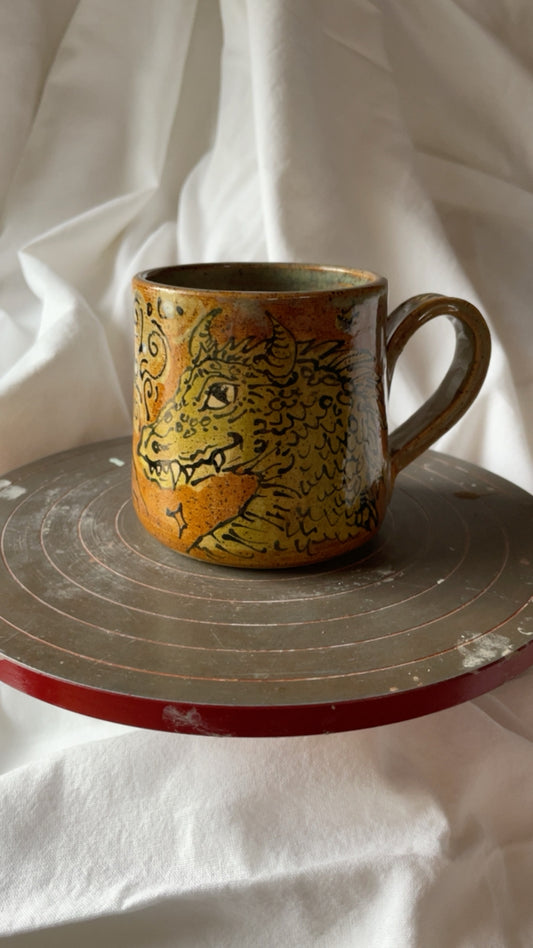 Dragon & Mountains Tea mug